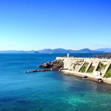 Luxury Apartment Centro Storico Piombino Exteriér fotografie